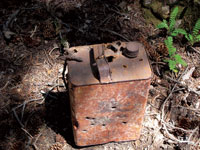 Hiking Miners Basin, Moab Utah - Image 12